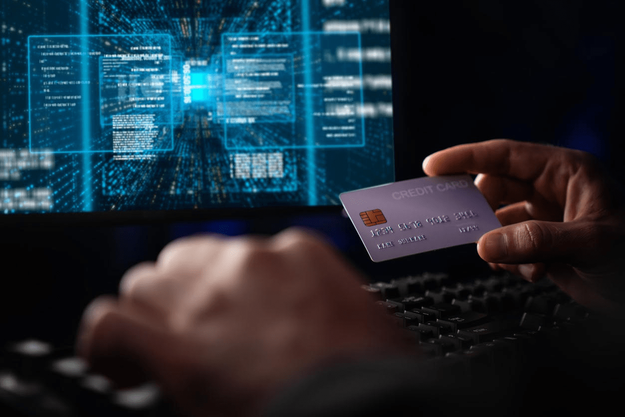 Crescem em 127% as buscas online por “black fraude”: consumidores mais atentos e desconfiados às promoções da Black Friday