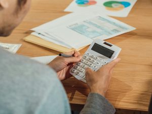 Pró-labore vs. lucro: 5 erros que podem gerar problemas com a Receita Federal no IR 2026